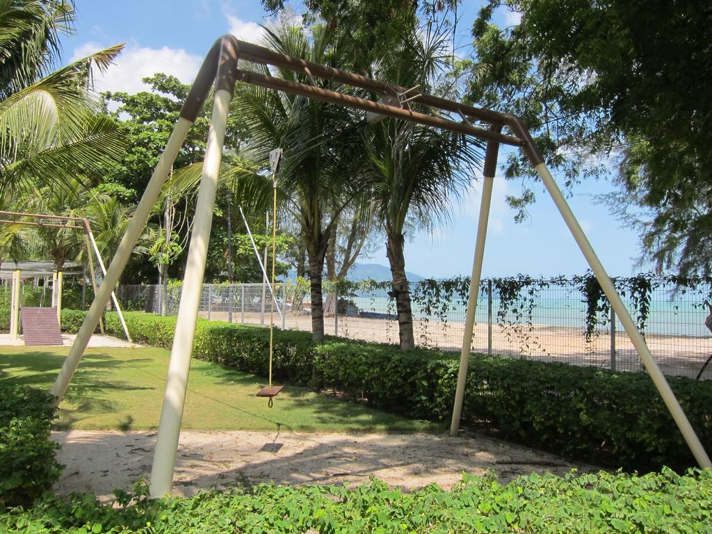By The Sea Suites - Managed By Sdb Host Batu Ferringhi Exterior photo