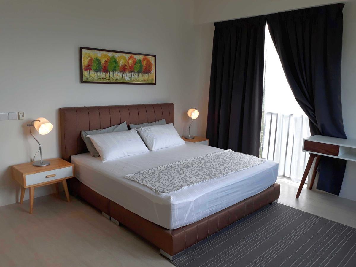 By The Sea Suites - Managed By Sdb Host Batu Ferringhi Exterior photo