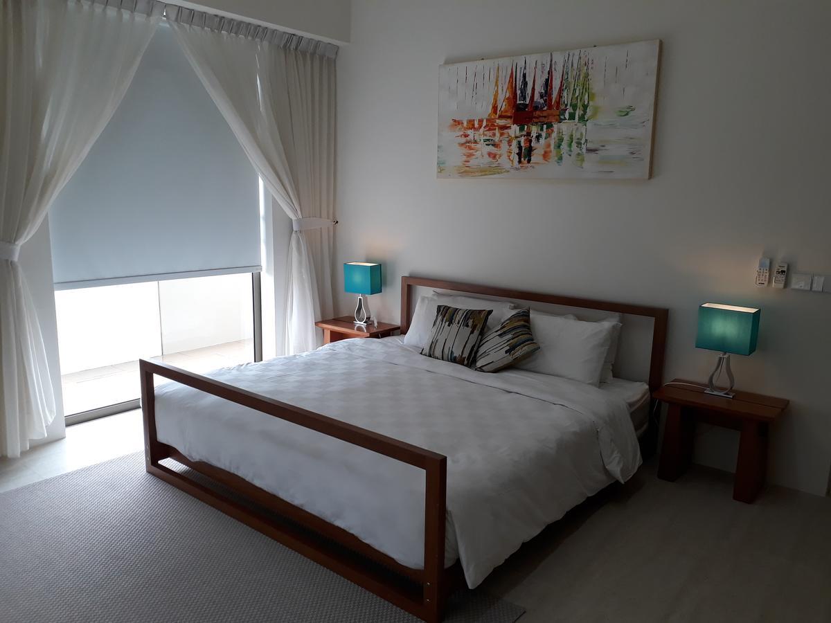By The Sea Suites - Managed By Sdb Host Batu Ferringhi Exterior photo